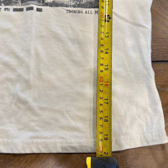 SHEIN Tan Graphic Short Sleeve Tee Size 4 - Picture 6 of 10